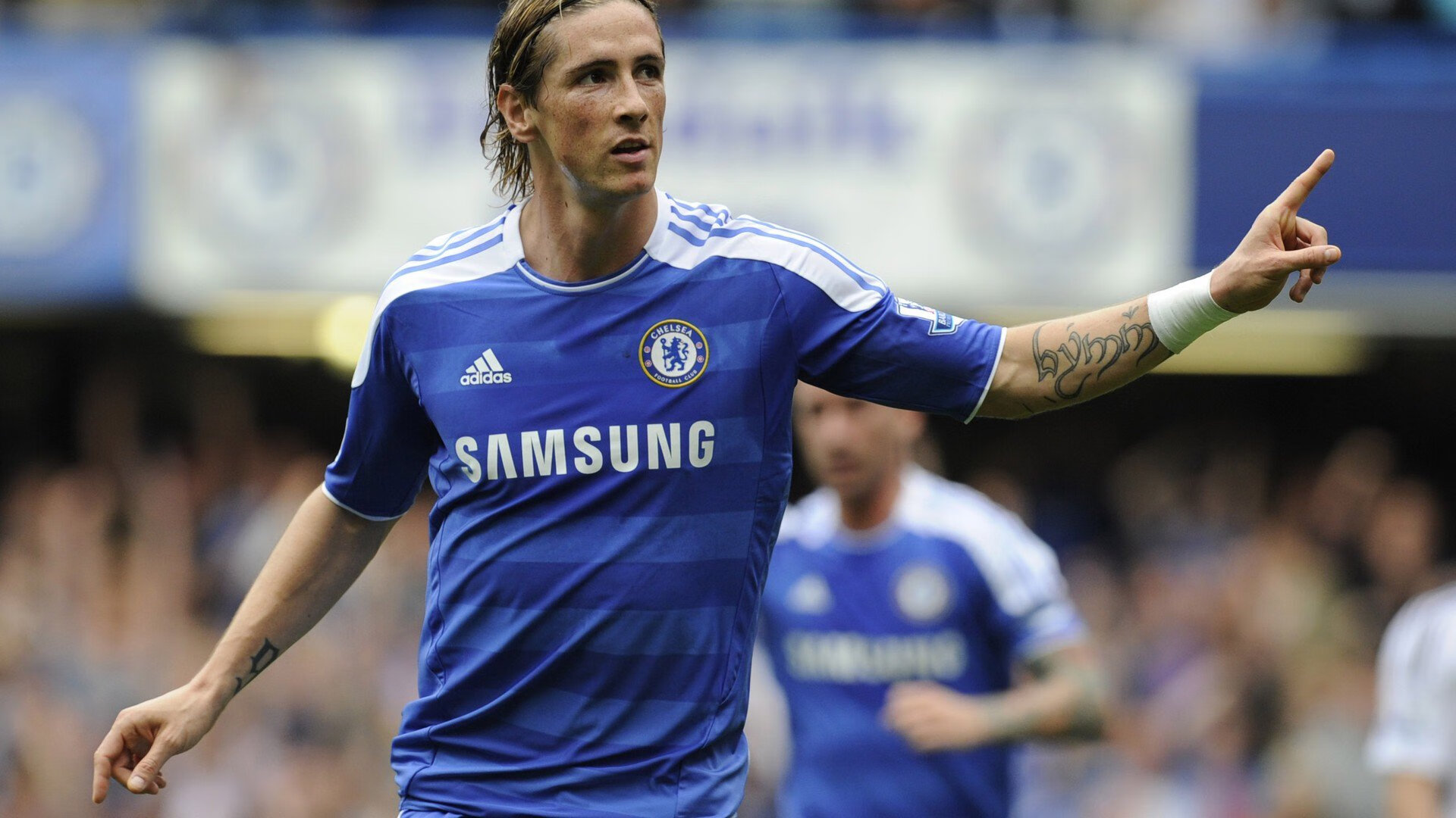 “电动冲浪：马鞍山赛场为观众带来科技与运动的震撼体验”