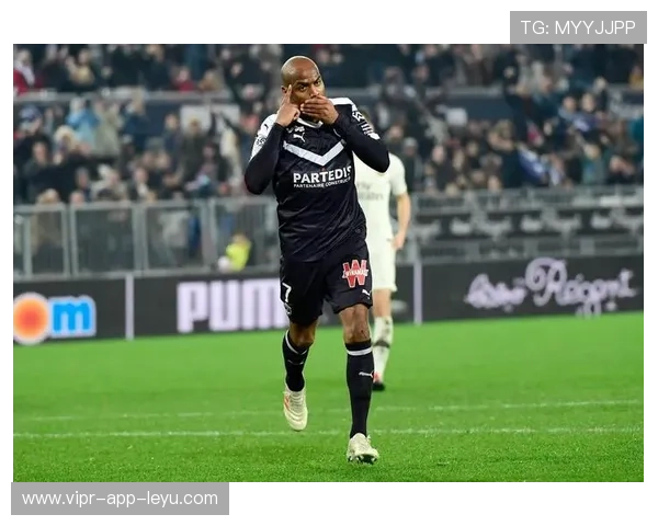 多特蒙德正式报价法甲天才:开启未来之门的足球奇迹 多特蒙德正式报价法甲天才:开启未来之门的足球奇迹